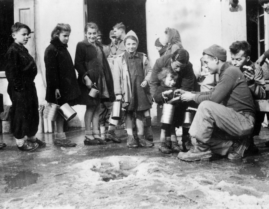 1945 february. raymond roux kids vidiciatico italy